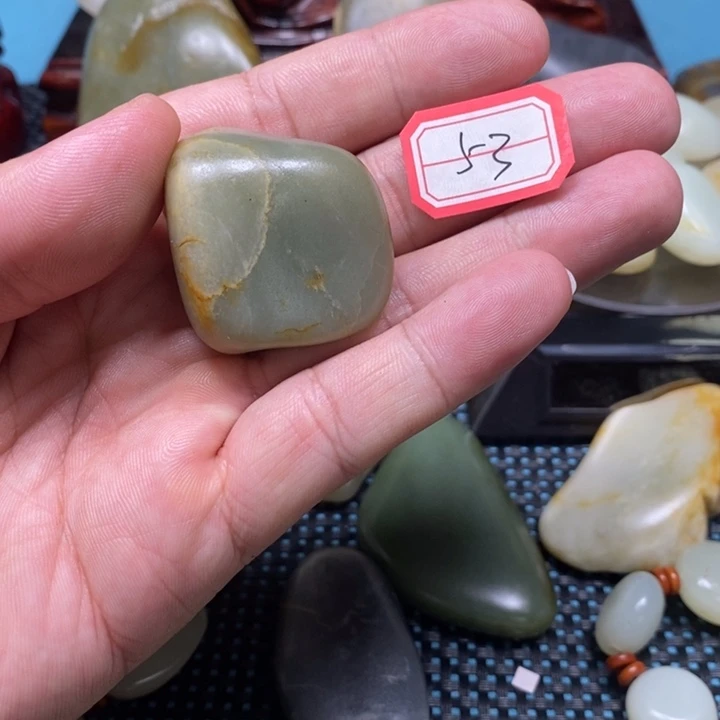 未镶嵌和田玉把件53