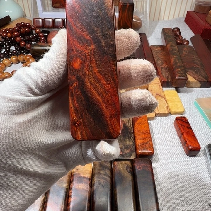 方***达交趾黄檀（大红酸枝）