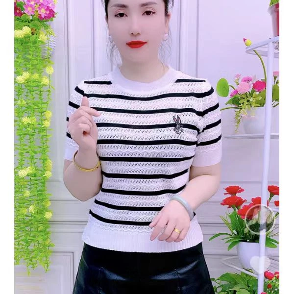 毛针织衫圆领夏季毛衣女上衣薄款网红条纹短袖镂空宽松显瘦