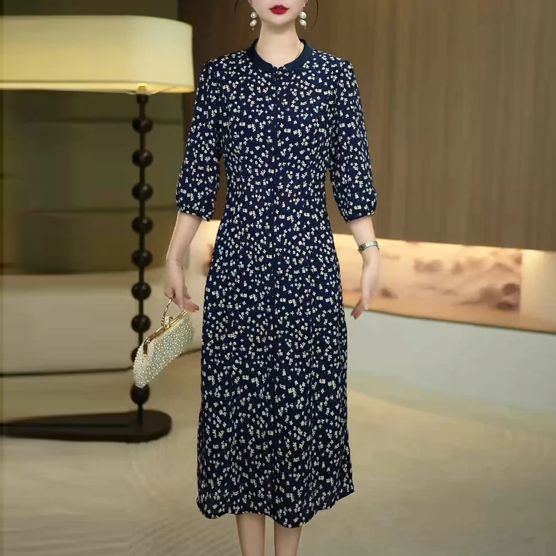 复古碎花修身高端气质连衣裙女2025年秋季新款端庄大气中长款裙子