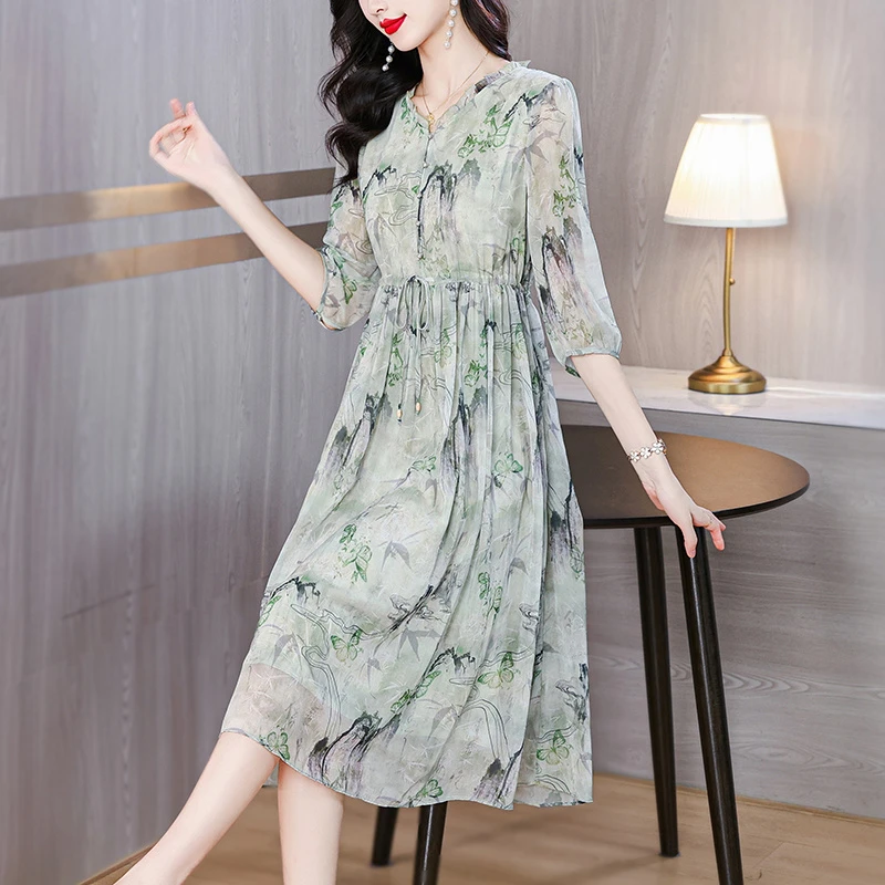 杭州真丝连衣裙女2024夏新款法式轻熟木耳边度假温柔风桑蚕丝长裙
