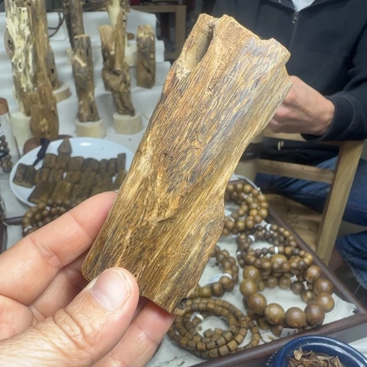 沉香沉香碎屑60克