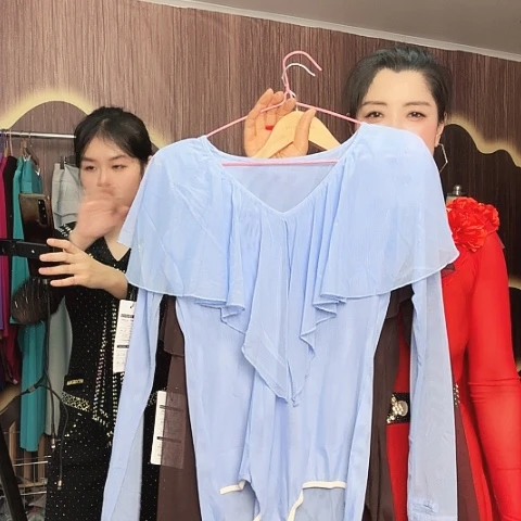 L。