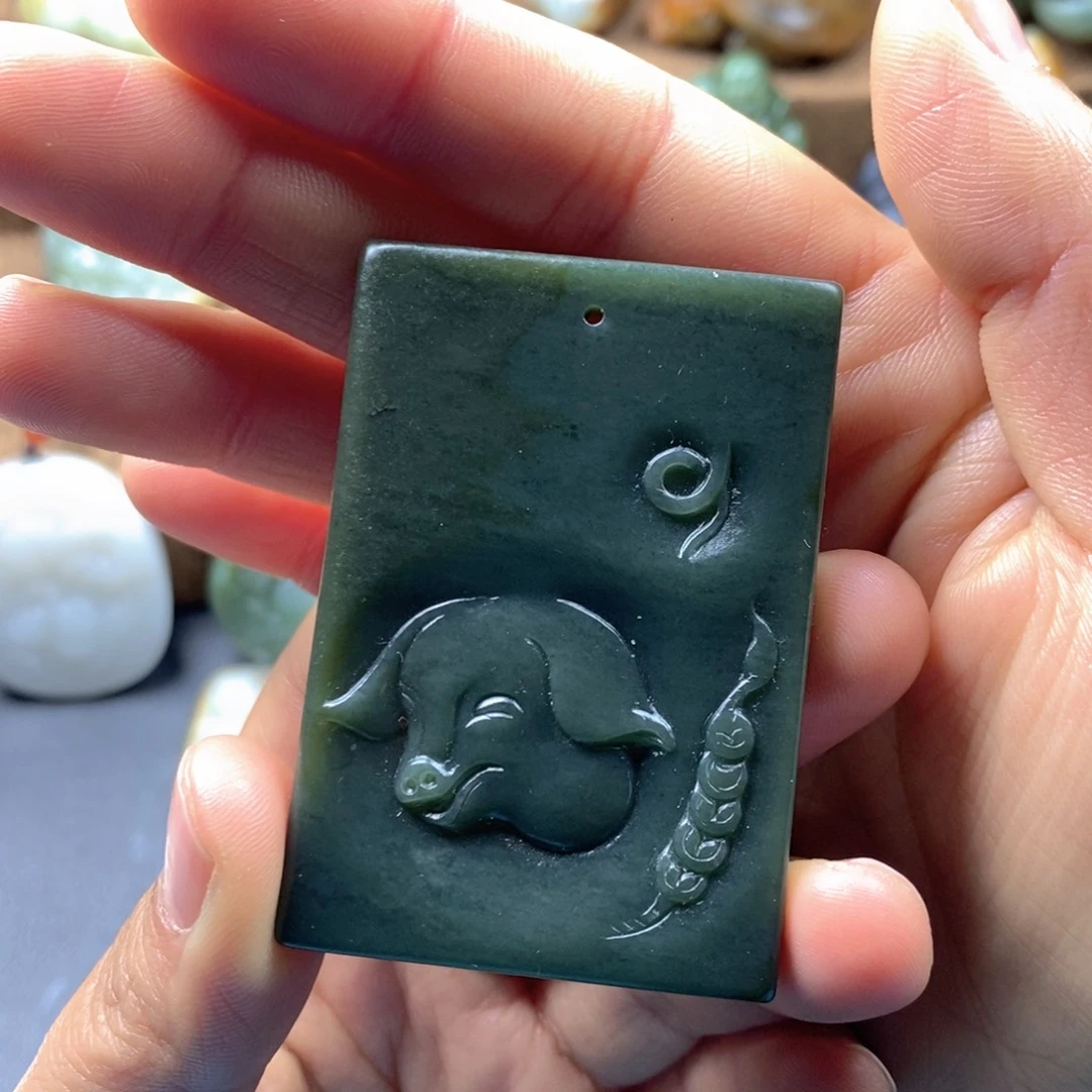 未镶嵌和田玉挂件