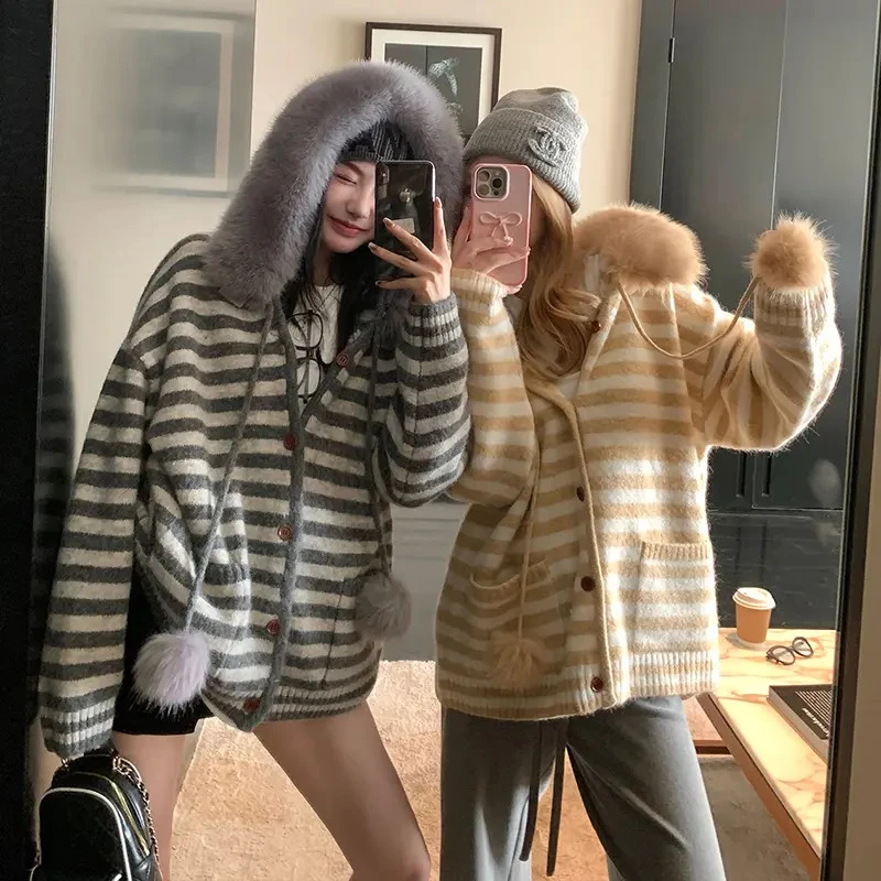 精选毛领条纹毛衣外套秋季新款休闲宽松慵懒风复古开衫上衣