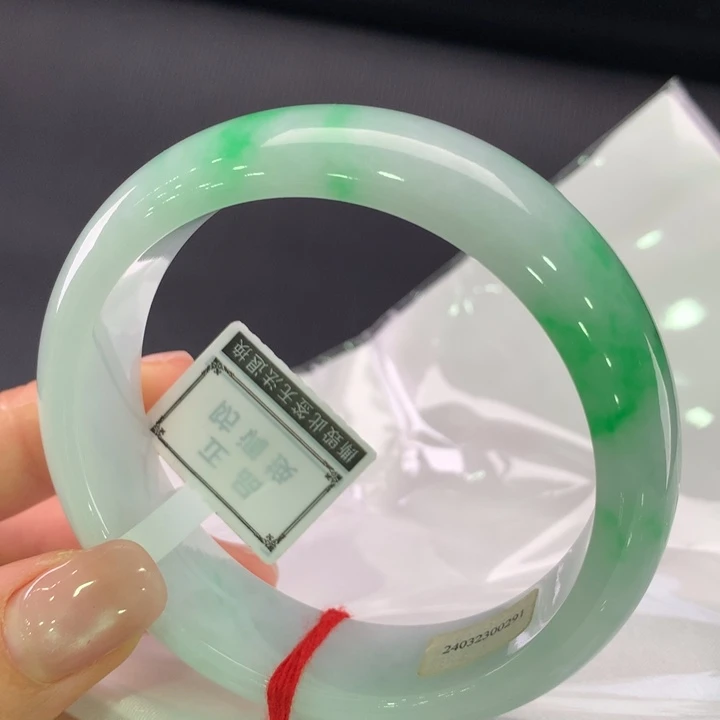 未镶嵌手镯翡翠正圈57-58轮胎