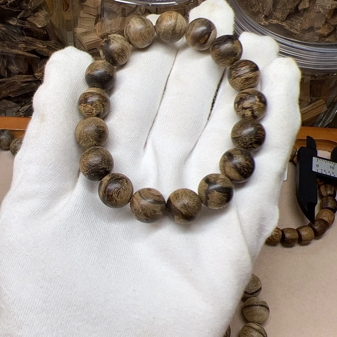 沉香手串天然野沉香达拉干老料1.2cm17颗14.81克