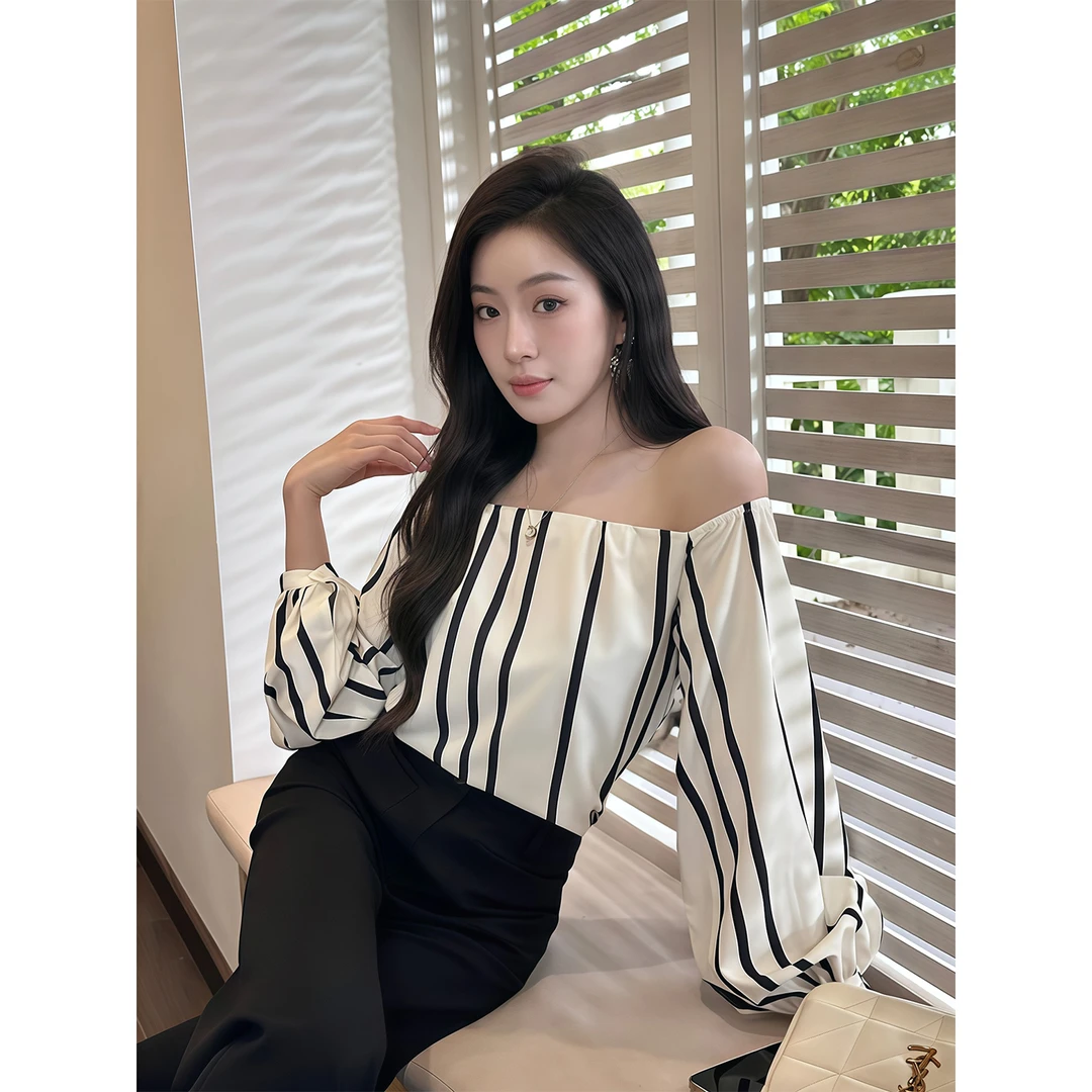 纯欲气质一字肩条纹微喇袖衬衫上衣女秋季新款修身显瘦高腰喇叭裤