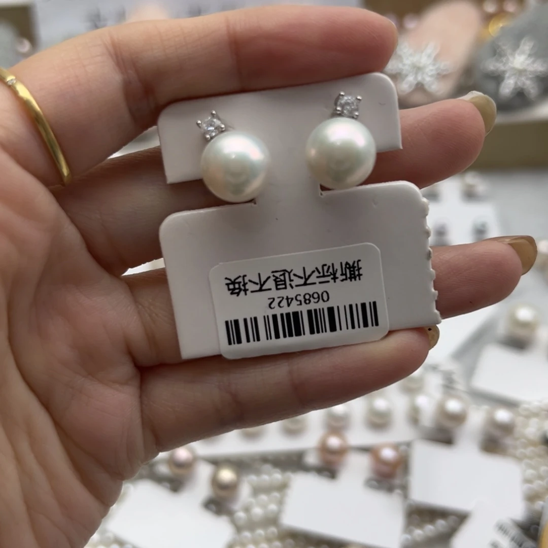 银S925镶嵌耳饰淡水珍珠