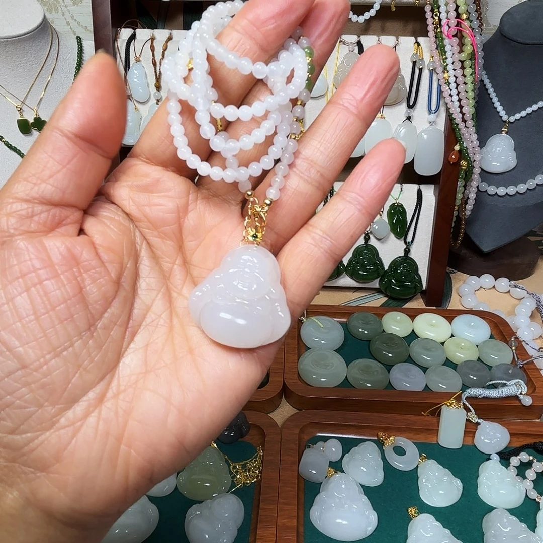 和田玉未镶嵌颈饰