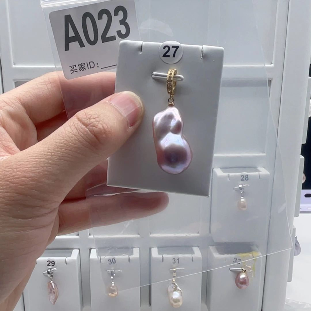 淡水珍珠颈饰合金