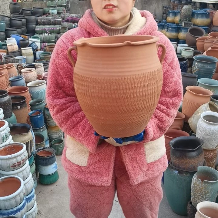 红陶口25高30瑕疵