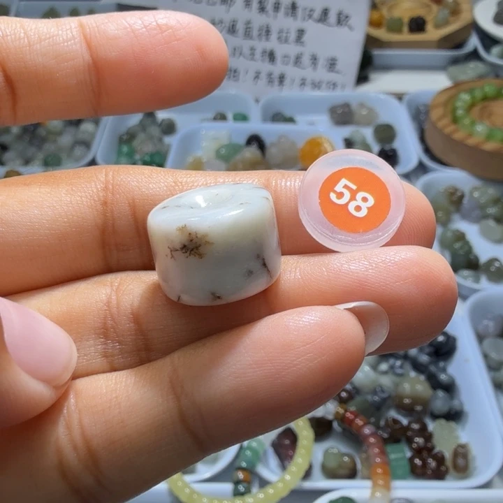未镶嵌和田玉珠宝半成品