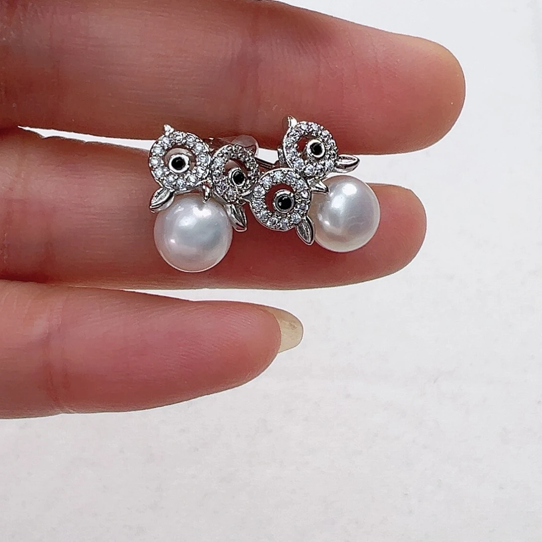 淡水珍珠耳饰未镶嵌