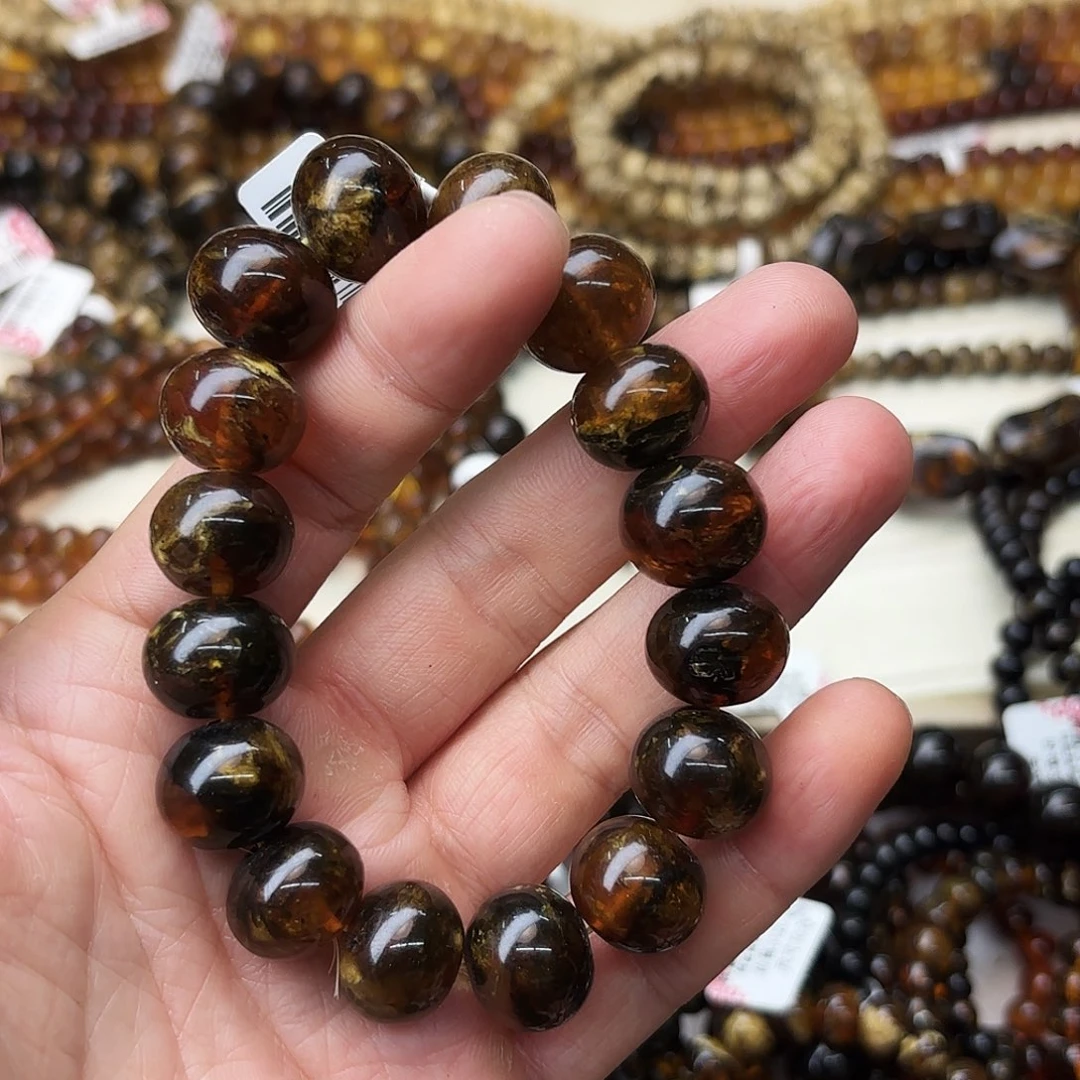 大***助琥珀未镶嵌裸石十五90052