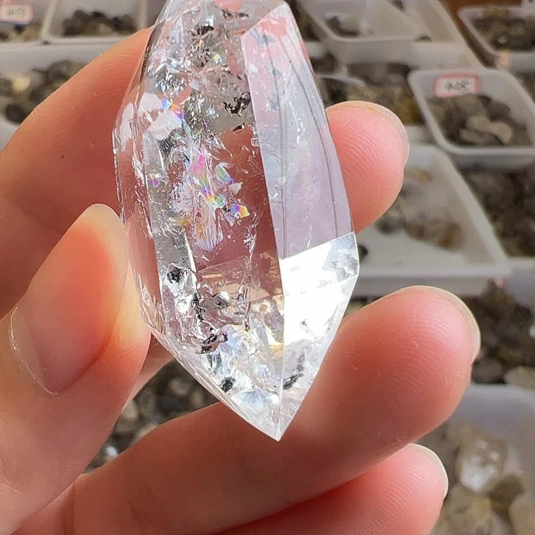 有机玻璃闪灵水晶104