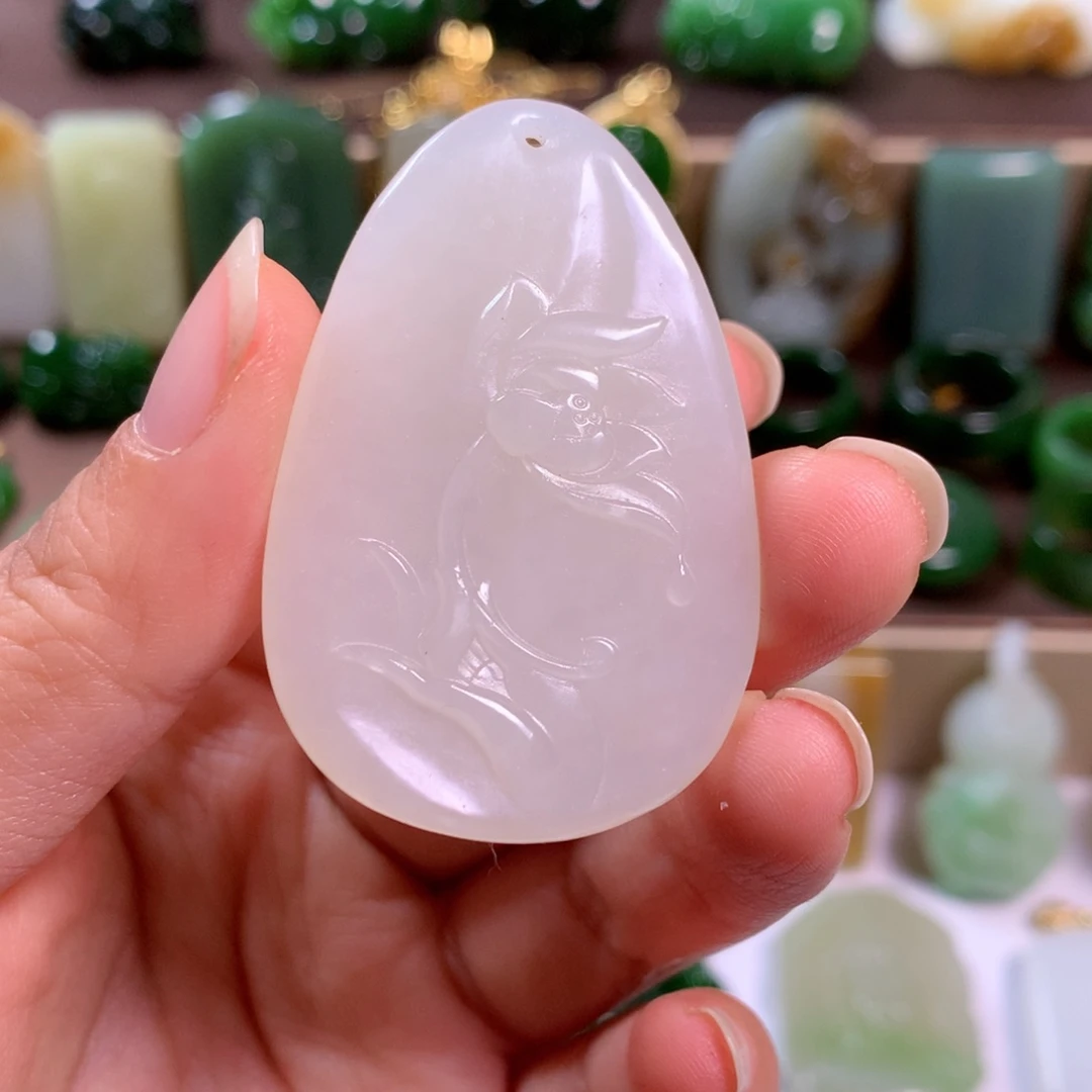 和田玉未镶嵌挂件