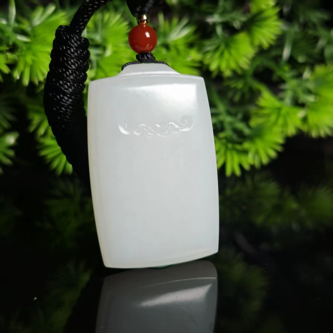 lot5984 平安无事牌 和田玉白玉 44.2*28.5*9mm 28.9g