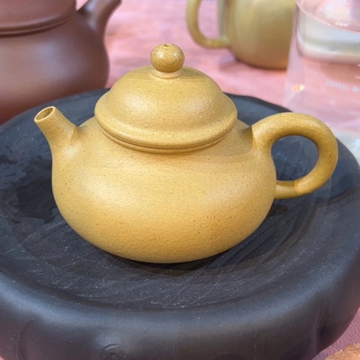 茶壶紫砂130cc小容天黄金段