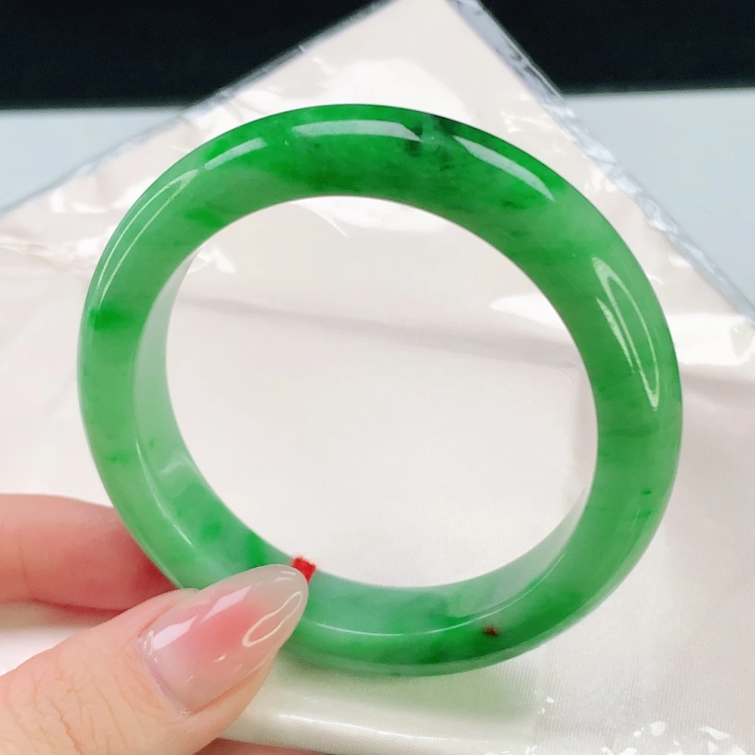 翡翠未镶嵌手镯825