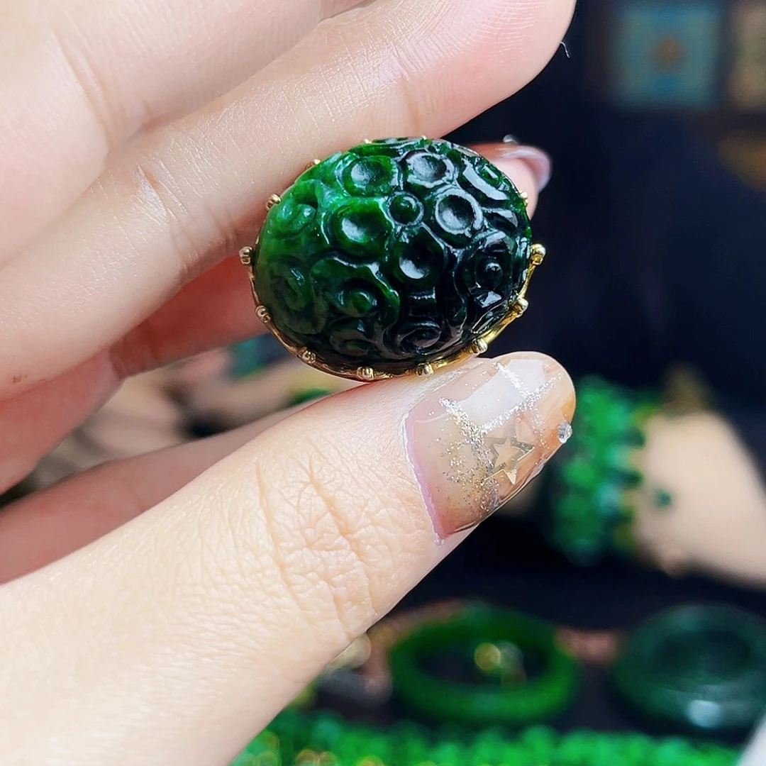 颈饰银S925镶嵌翡翠多样性