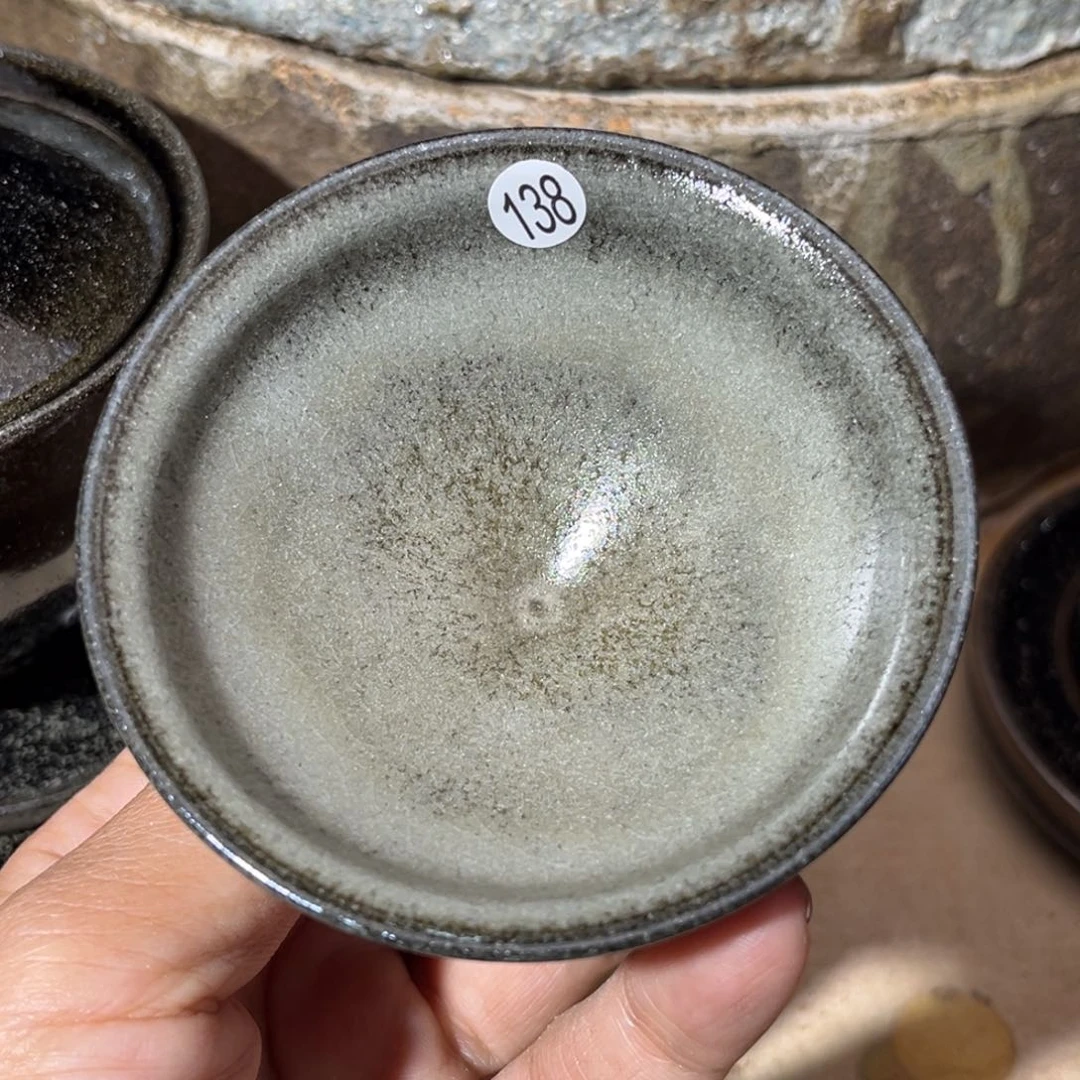 茶盏义兴龙窑坚持真柴烧