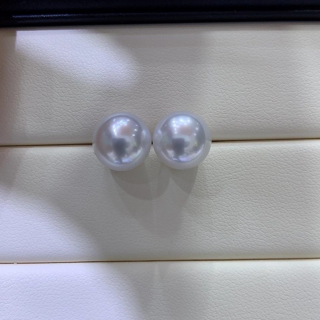 海水珍珠耳饰18K金镶嵌10-11mm澳白