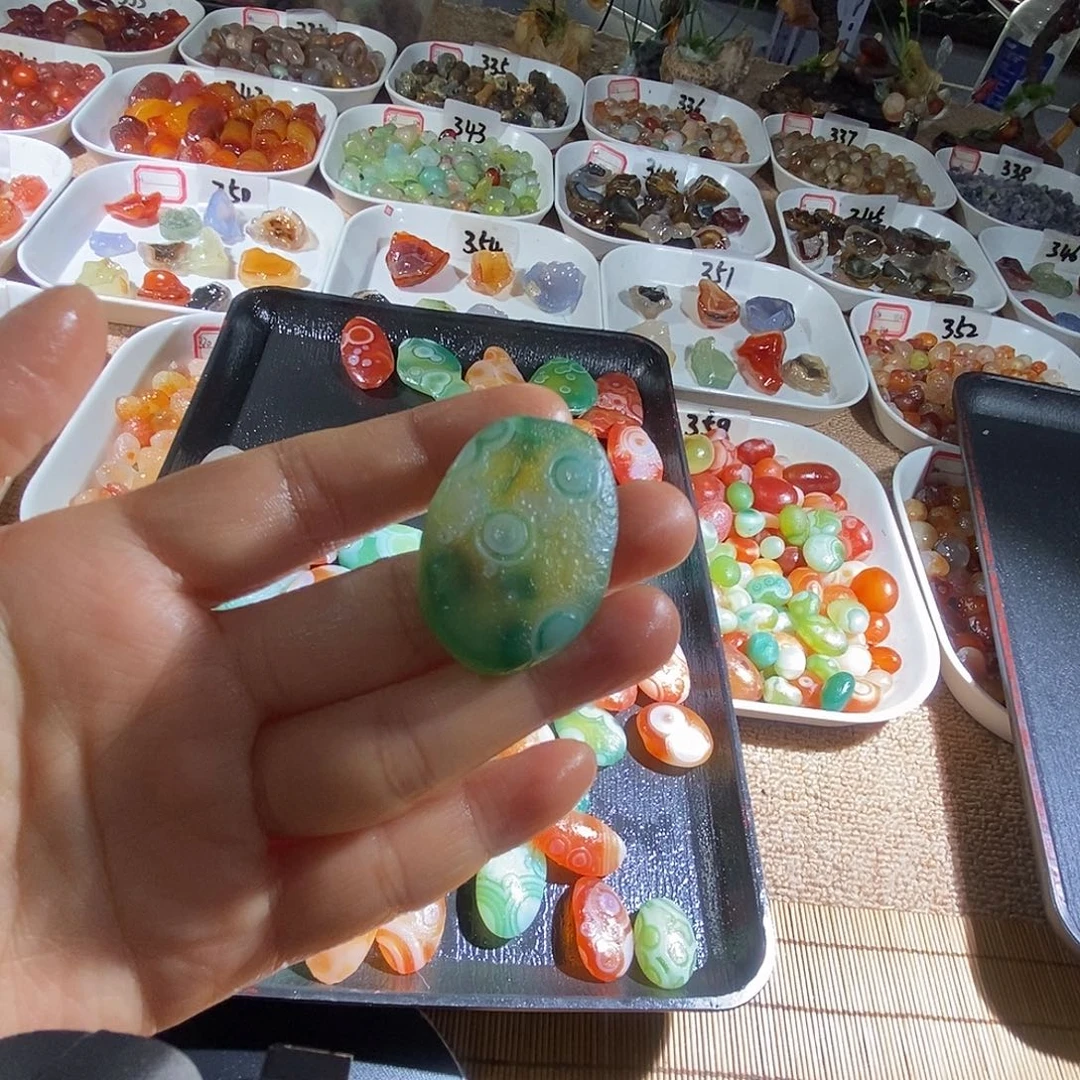 玛瑙/玉髓合金珠宝奇石