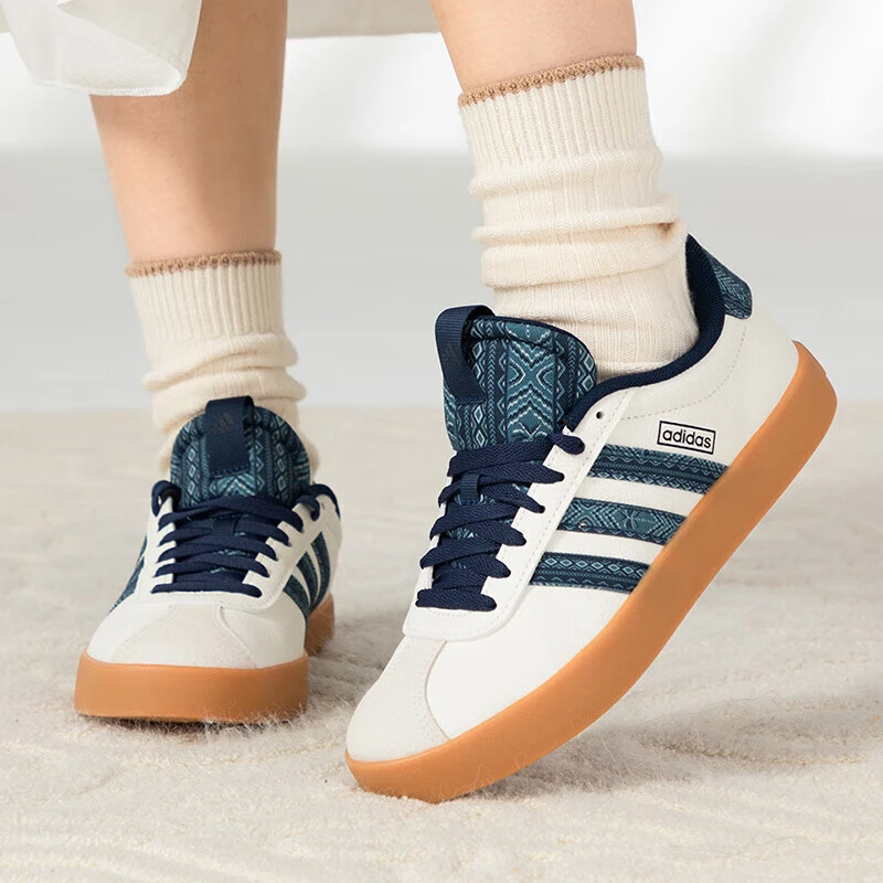 Adidas阿迪达斯鞋子女款德训鞋低帮复古百搭时尚运动休闲板鞋