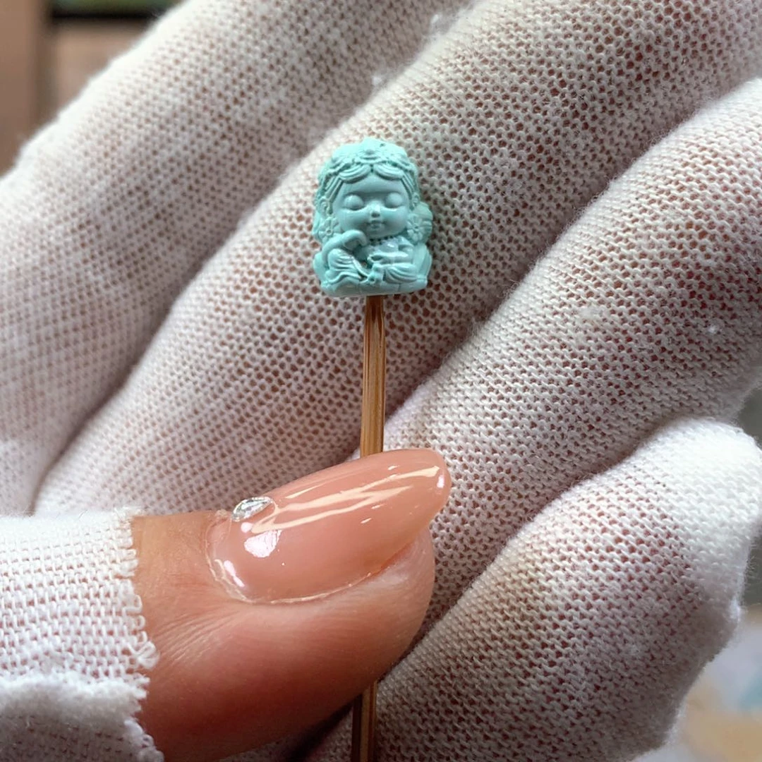 绿松石未镶嵌挂件