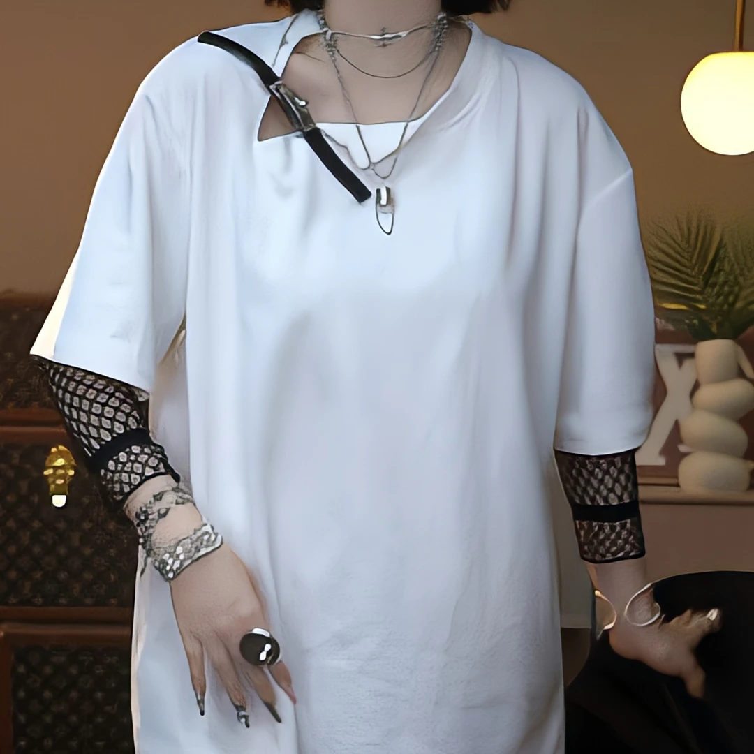 06614简约时尚设计感皮带扣个性T恤