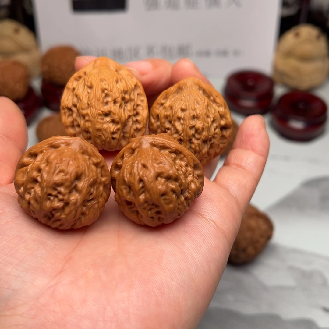 桃核吊坠前*友门头沟元宝，野生