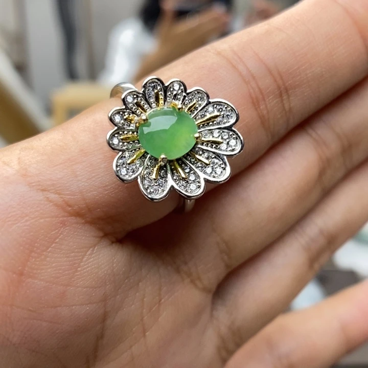 【闪购商品】银S925镶嵌戒指翡翠40