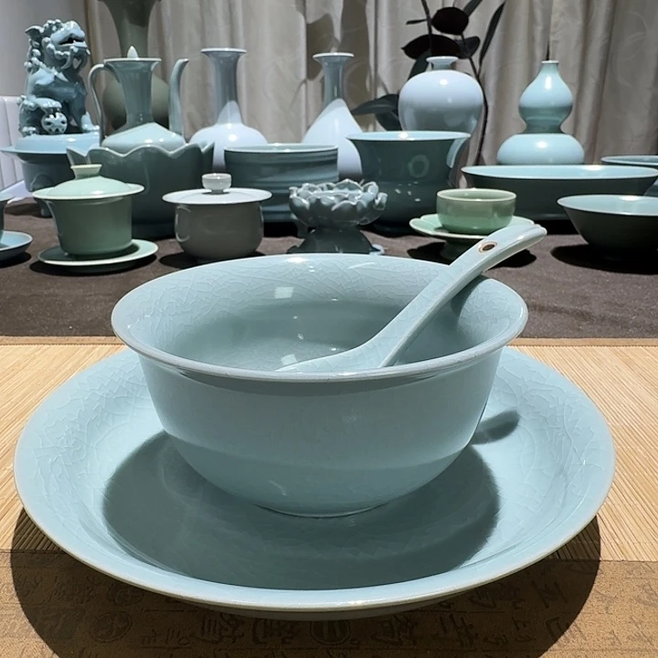 陶其他1 8件餐具。。。。。