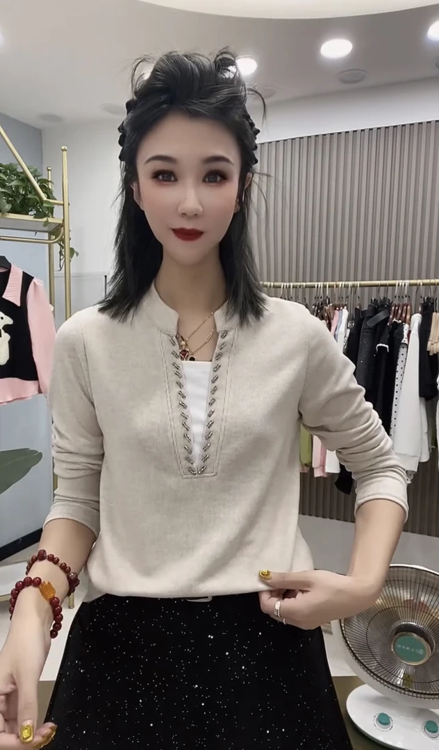 2024年早秋新款时尚气质拼接长袖上衣假两件串珠洋气百搭显瘦小衫