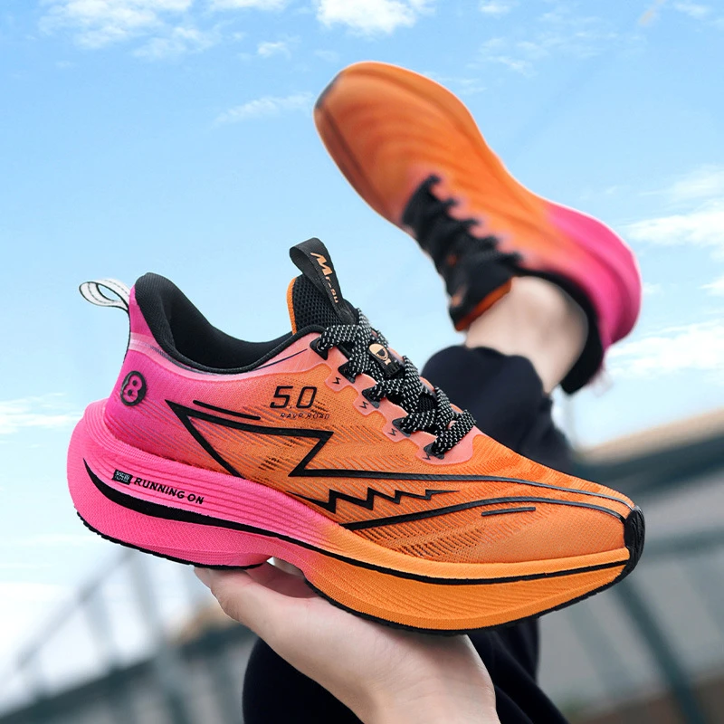 《飞电碳板跑鞋》全新一代户外跑步鞋男学生竞速运动鞋男女款跑鞋