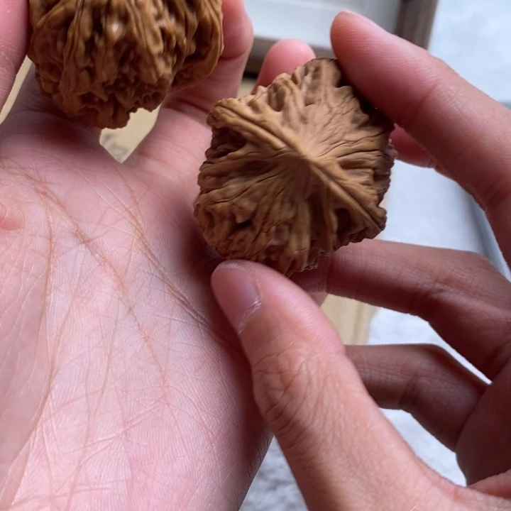 文玩核桃吊坠柒**7鸡心