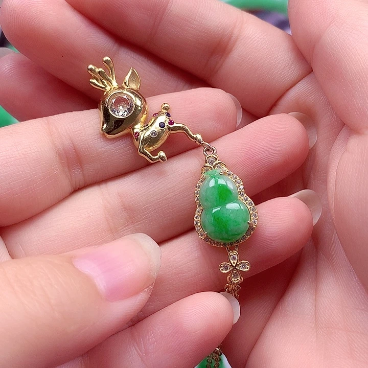 翡翠银S925镶嵌颈饰翡翠