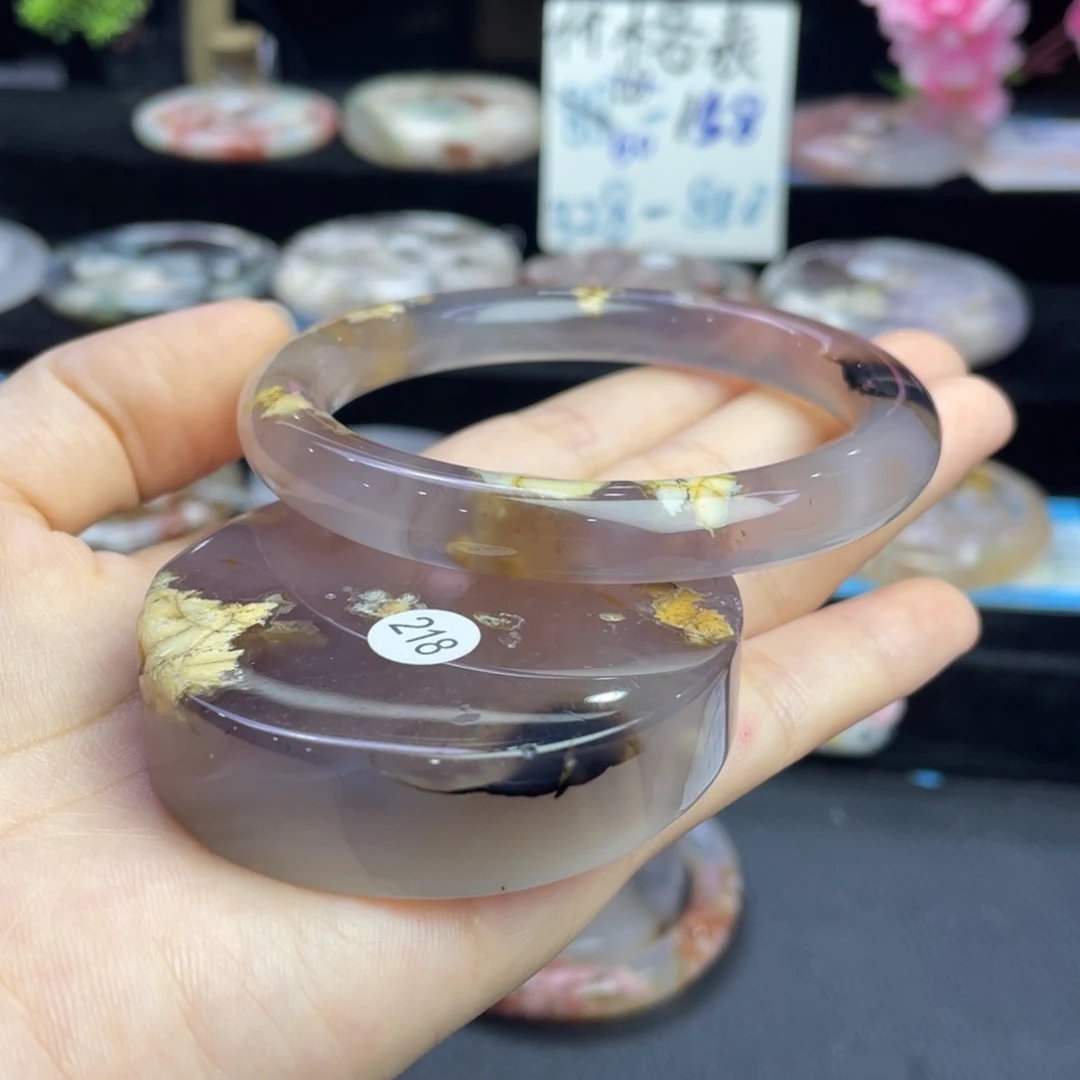 未镶嵌手镯石英质玉?****t59/219