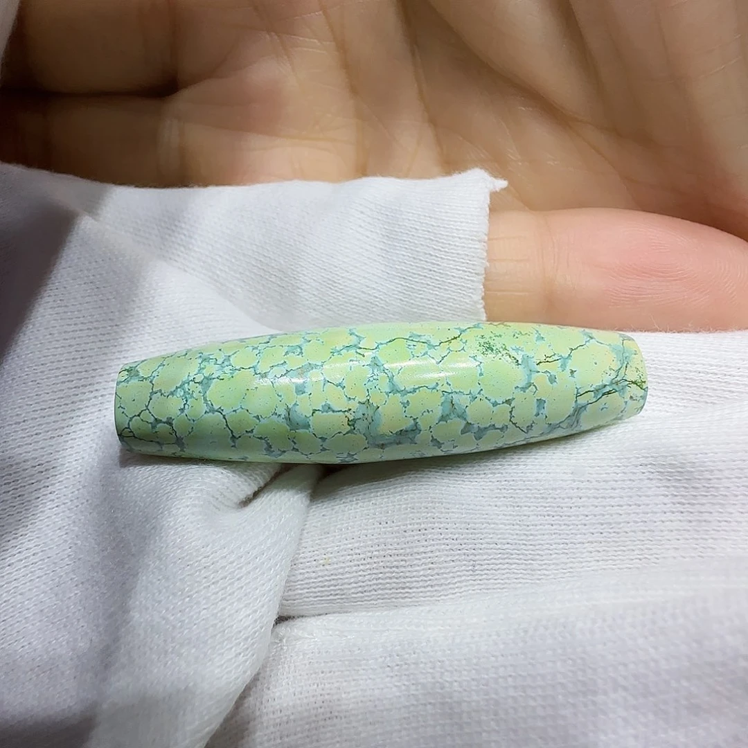 绿松石未镶嵌原矿绿松石
