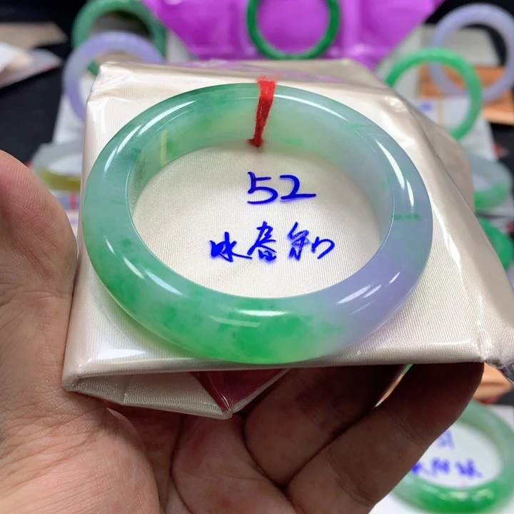翡翠未镶嵌手镯（开口镯）