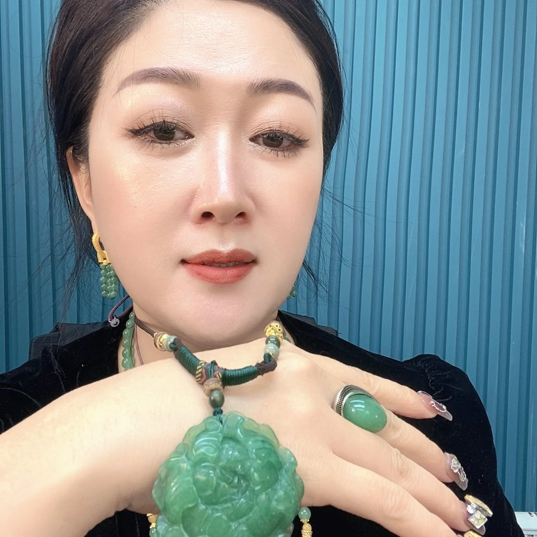 石英质玉手镯合金