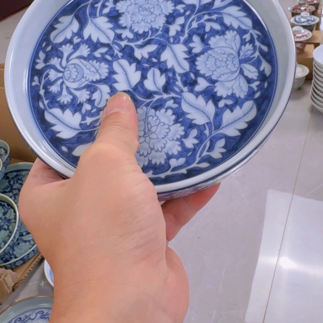 瓷片青花国色天香大壶乘