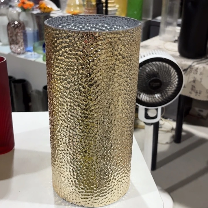 高度30厘米的轻奢风格花瓶