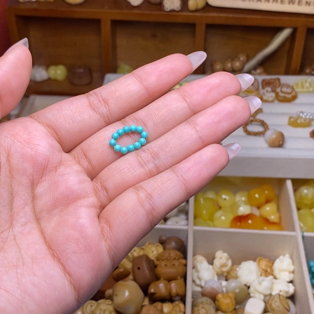 易***安猴头核桃吊坠菱镁矿小珠卡