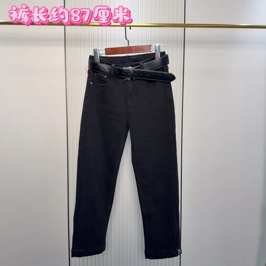 22693-1裤脚字母洋气百搭直筒牛仔裤