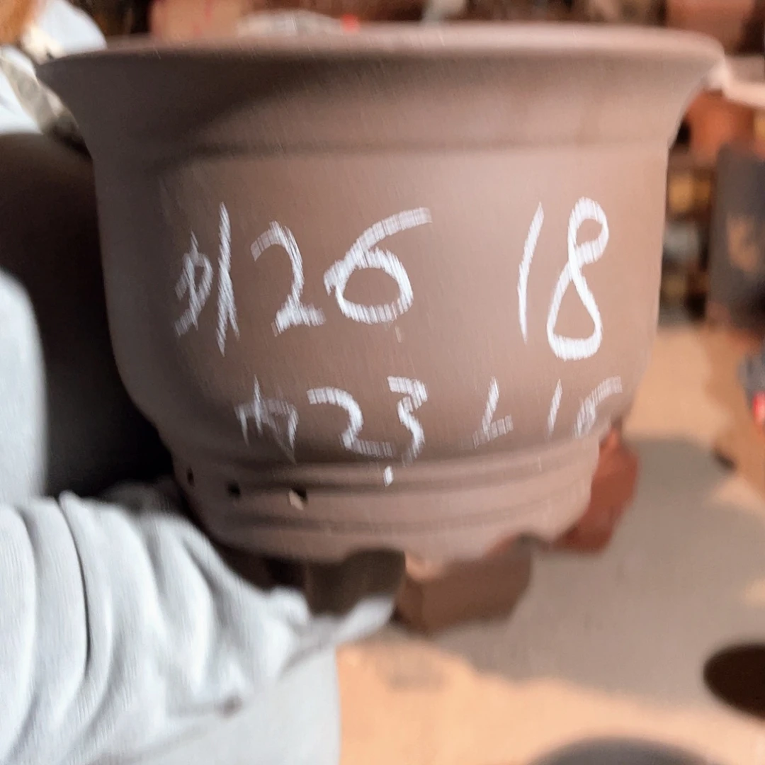 紫砂花盆金钟盆一个