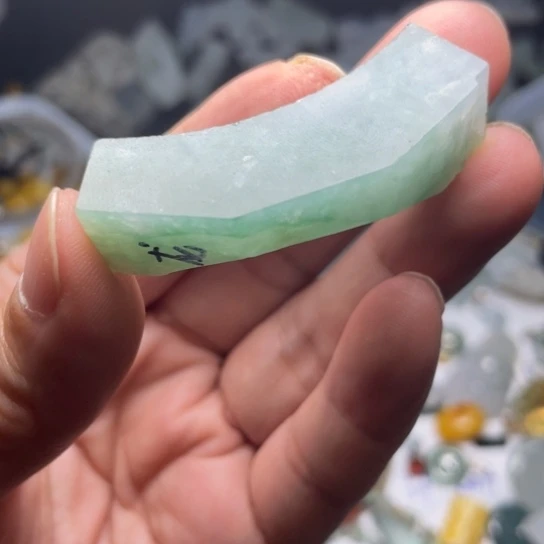 翡翠散珠翡翠边角料