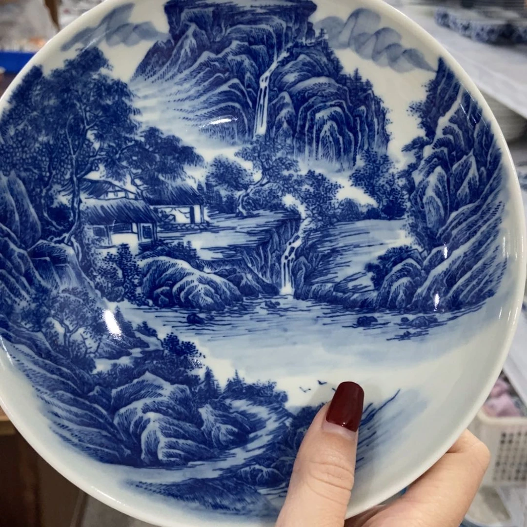 陶瓷艺术家的作品是一