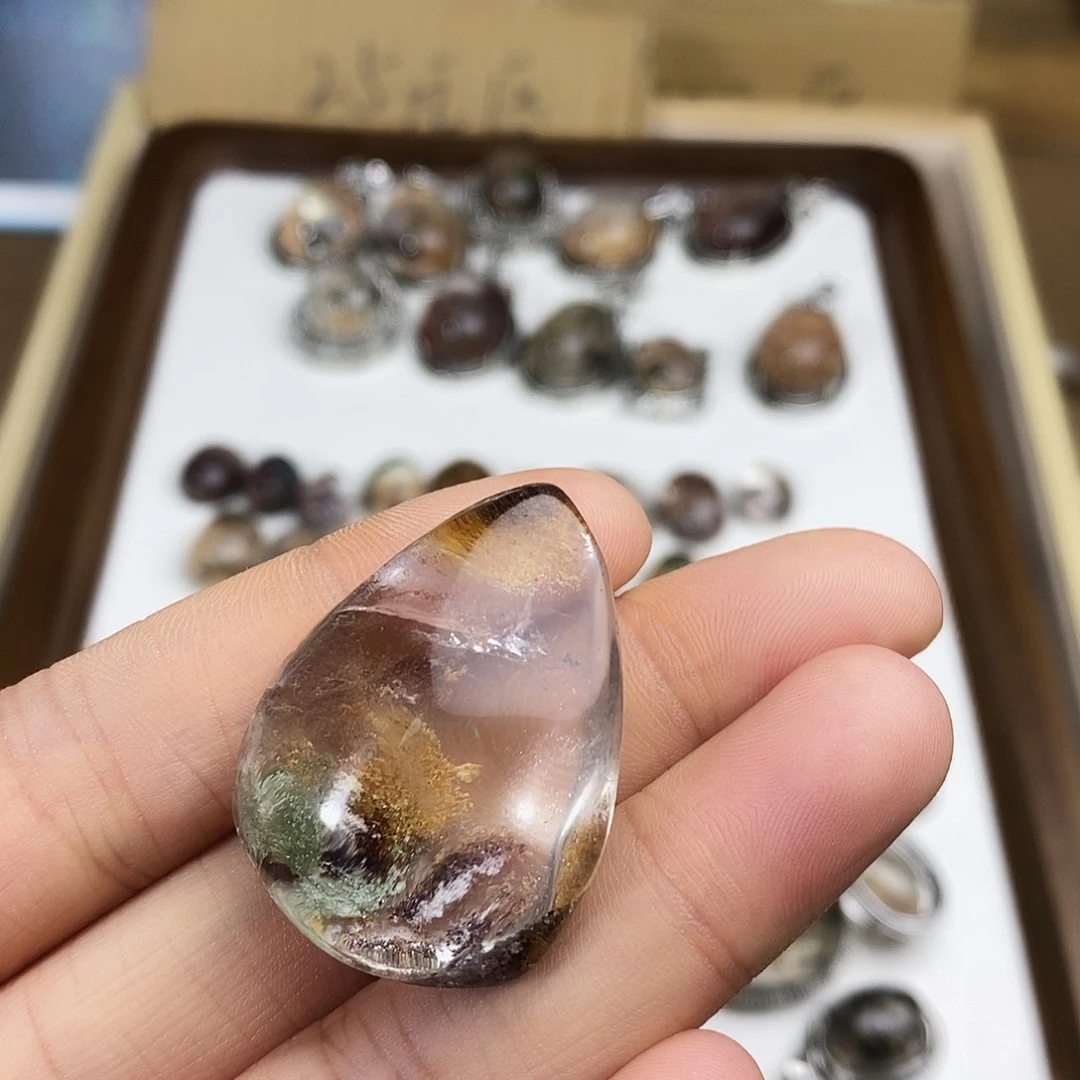 未镶嵌颈饰水晶成**雨水晶